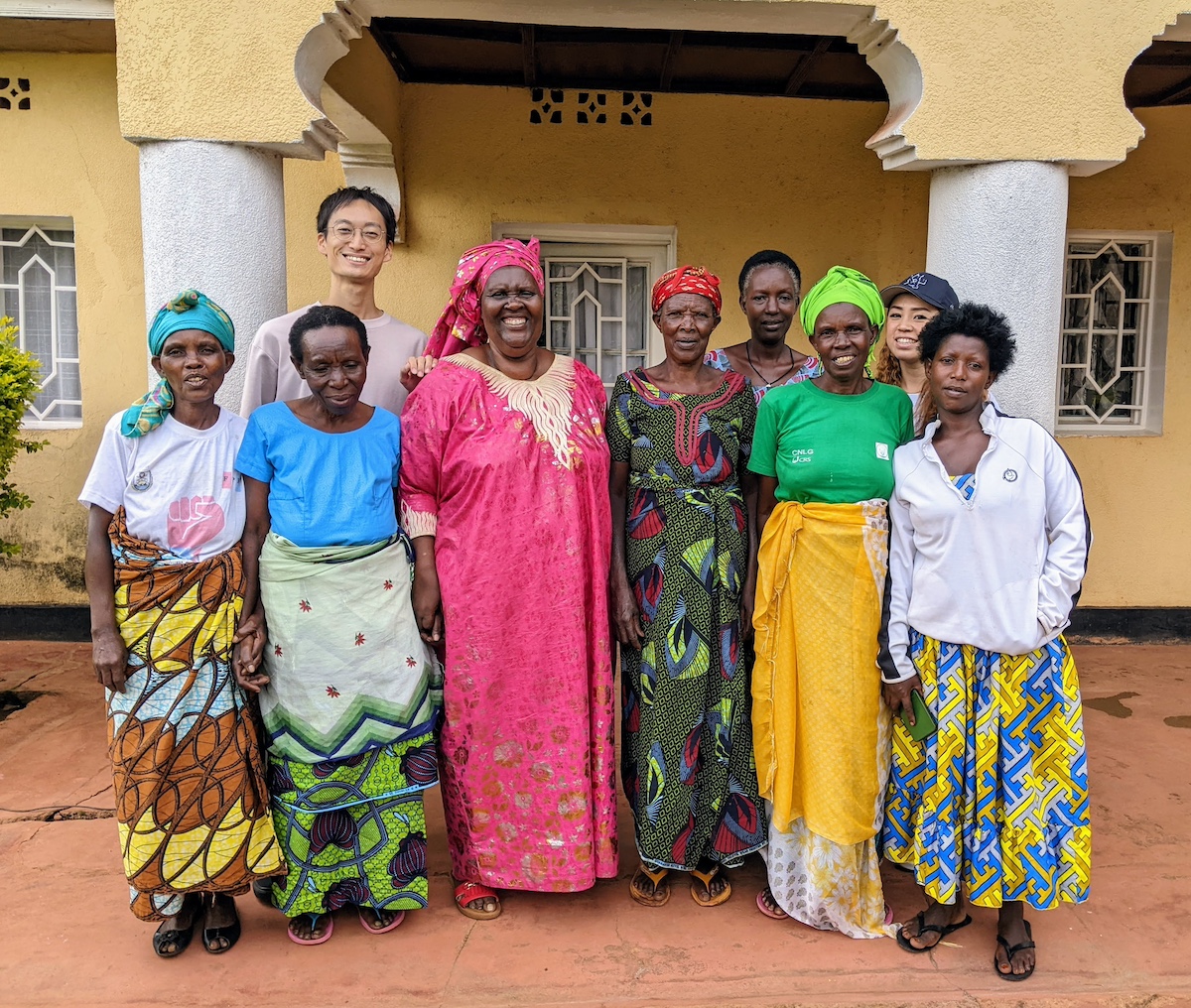 ムシャセクターの女性たちと竹田憲弘